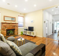 BOUTIQUE STAYS - Clifton Park - Foster Accommodation