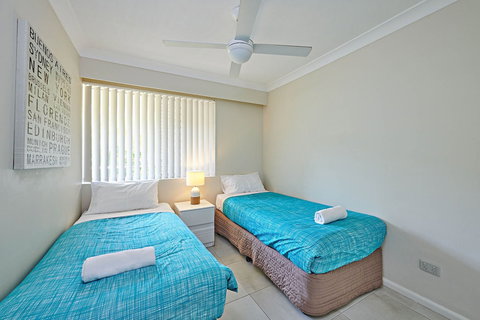 Cabarita Beachfront Apartments - Foster Accommodation 3