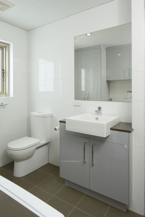 Baileys Serviced Apartments - Foster Accommodation 6