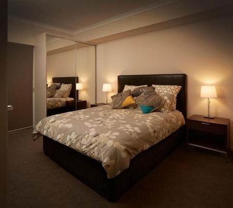Baileys Serviced Apartments - Foster Accommodation 2