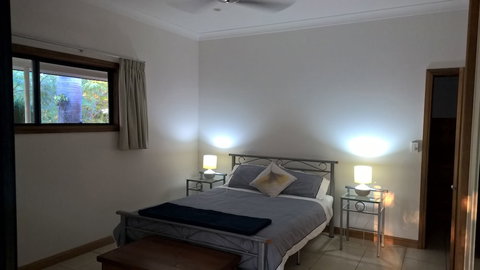 Magnetic Island Bed And Breakfast - Foster Accommodation 1
