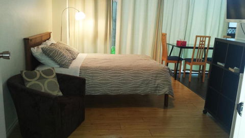 Westside Serviced Apartments - Foster Accommodation 1