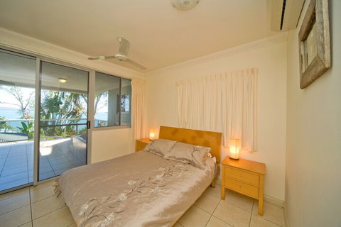 Blue Waters Views - Foster Accommodation 6