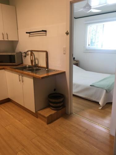 Eumundi Guesthouse & B & B - Foster Accommodation 5