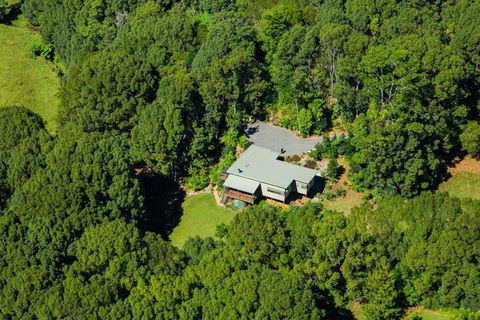 Babbling Brook Retreat - Foster Accommodation 2