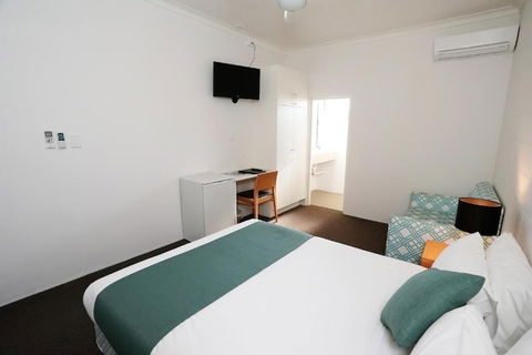 Q Express - Foster Accommodation 6