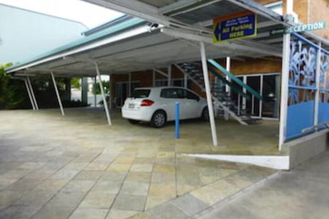 Airlie Court Units - Foster Accommodation 7