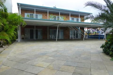 Airlie Court Units - Foster Accommodation 1