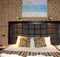 Pavlos Motel - Foster Accommodation