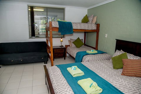 Sinclairs Country Retreat - Foster Accommodation 5