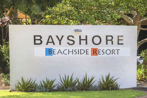 Bayshore Beachside Resort - Foster Accommodation 4