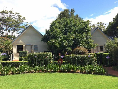 Tamborine Gardens - Foster Accommodation 1
