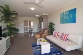 Airlie Central Apartments - Foster Accommodation 4