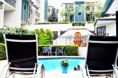 Spring Hill Mews Apartments - Foster Accommodation 3