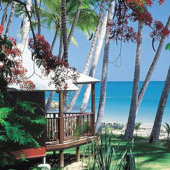 Ellis Beach Oceanfront Bungalows - Campground - Foster Accommodation 5
