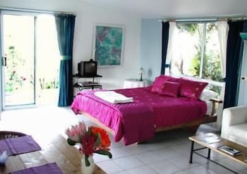 A Sacred Mountain Retreat - Foster Accommodation 2