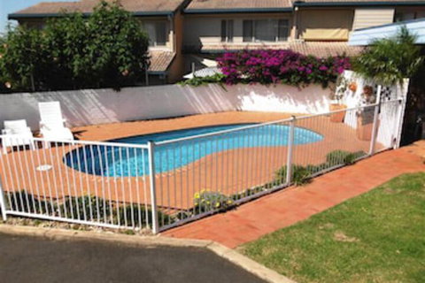 Merimbula Gardens Motel - Foster Accommodation 0