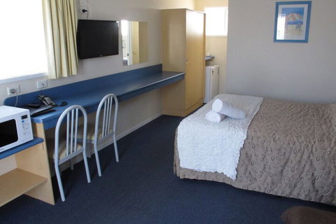 Merimbula Gardens Motel - Foster Accommodation 3