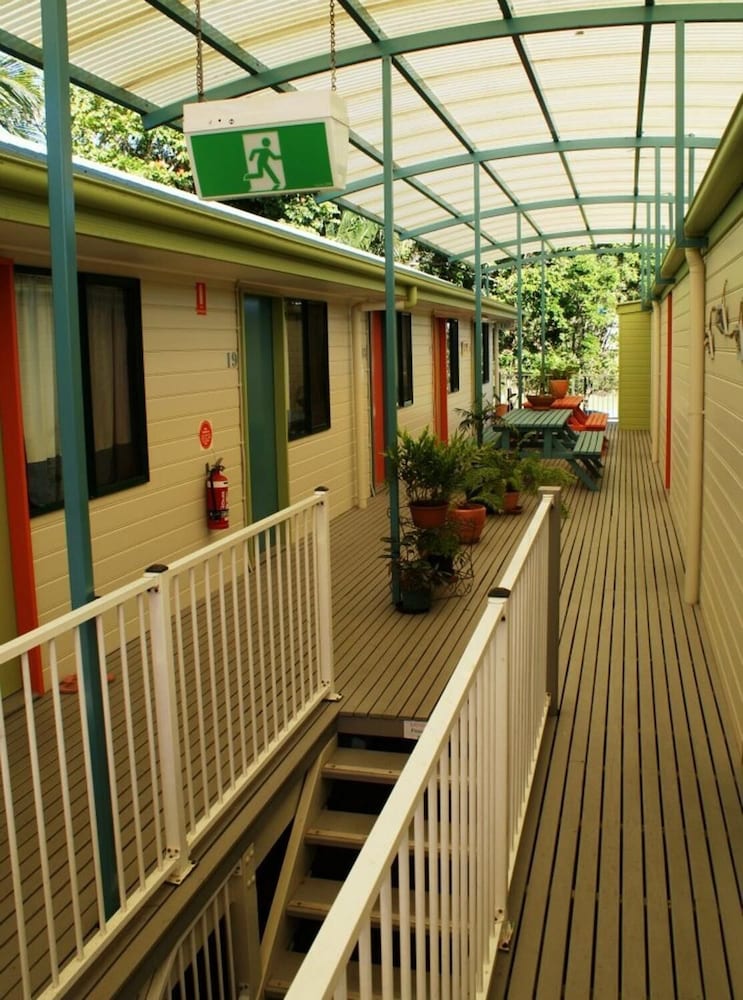  Foster Accommodation