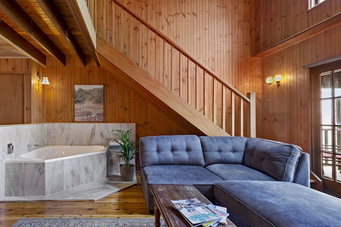 The Polish Place - Foster Accommodation 2