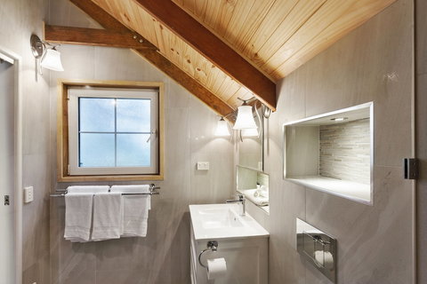 The Polish Place - Foster Accommodation 3