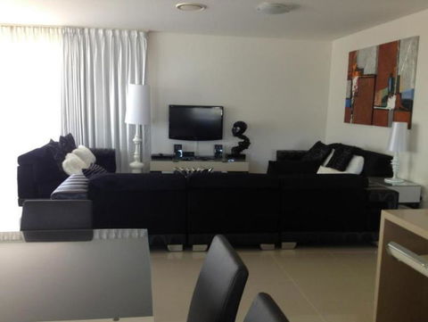 Watermark Apartments - Foster Accommodation 3
