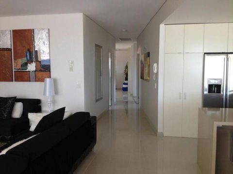 Watermark Apartments - Foster Accommodation 5