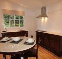 Mazs on the Mountain - Foster Accommodation