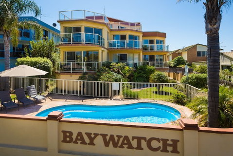 Baywatch Luxury Apartments - Foster Accommodation 1
