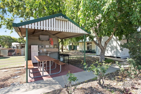 Goondiwindi Holiday Park - Foster Accommodation 0