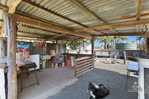 Goondiwindi Holiday Park - Foster Accommodation 6