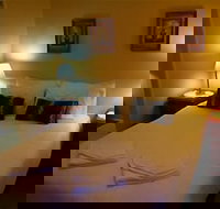 Curtis Cottage - Foster Accommodation