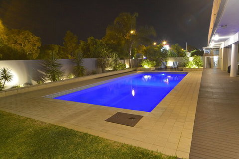 Bentley Motel - Foster Accommodation 3