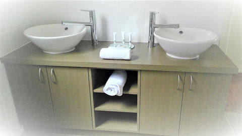 Balingup Highview Chalets - Foster Accommodation 3