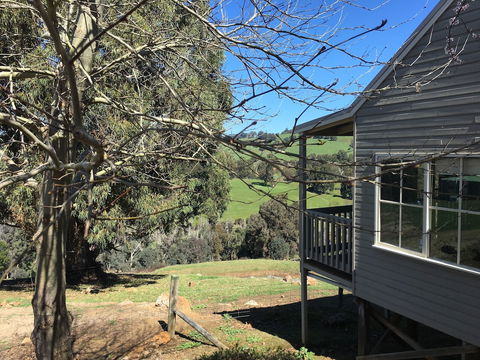 Balingup Highview Chalets - Foster Accommodation 2