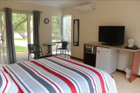 Avocados Accommodation - Foster Accommodation 7