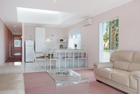 Beach Street Apartments - Foster Accommodation 6