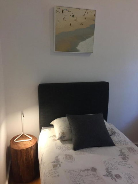 Smiths Lake House - Foster Accommodation 1