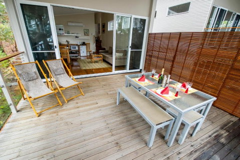 Smiths Lake House - Foster Accommodation 4