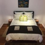 Smiths Lake House - Foster Accommodation 0