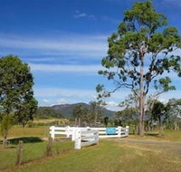 Barrington Hideaway- River Cottages - Foster Accommodation