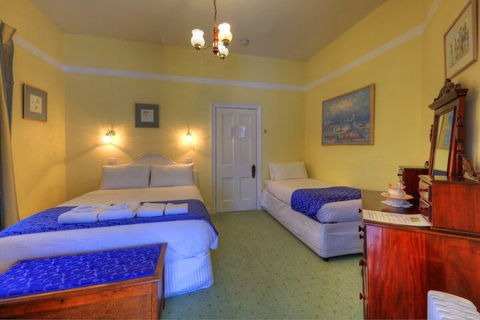 Acacia Bed & Breakfast - Foster Accommodation 5