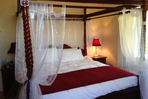 Acacia Bed & Breakfast - Foster Accommodation 3
