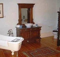 North Bundaleer Homestead - Foster Accommodation