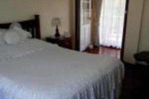 The Hideaway Luxury B & B Retreat - Foster Accommodation 0