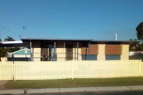 Boneanza - Foster Accommodation 0