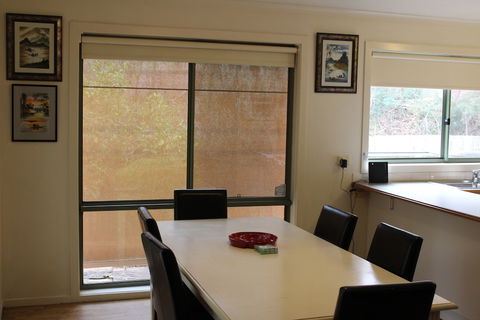 Australian Home Away Ringwood At Bardia - Foster Accommodation 0