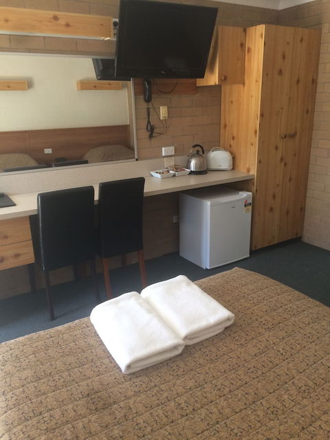 Alexander Motor Inn Moree - Foster Accommodation 6