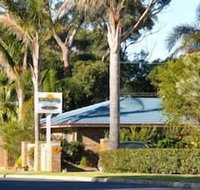 Beachfront Apartments - Foster Accommodation