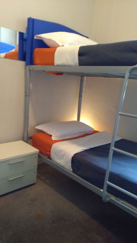 Asylum Sydney Backpackers Hostel - Foster Accommodation 3